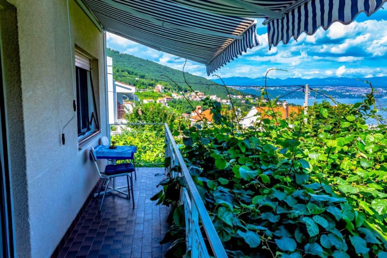 Apartment Gea Ičići Eksteriør billede