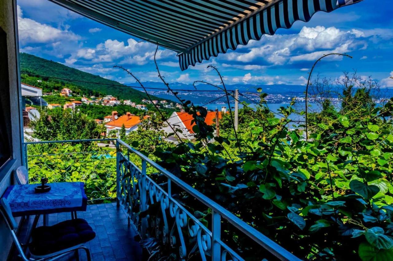 Apartment Gea Ičići Eksteriør billede